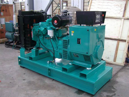满洲里200kw康明斯柴油发电机组图片 满洲里200kw康明斯柴油发电机组图片